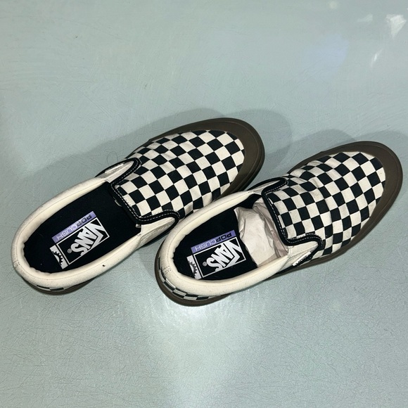 Vans Checkerboard BMX Slip-On Shoe - Black/Dark Gum Size 8 - Picture 3 of 6